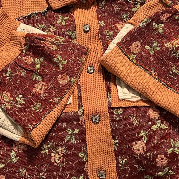 POL / New Patchwork Quilted Jacket / Boho Floral Winter jacket Boutique - Picture 7 of 13